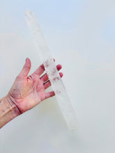 Large Quartz Point Generator Wand