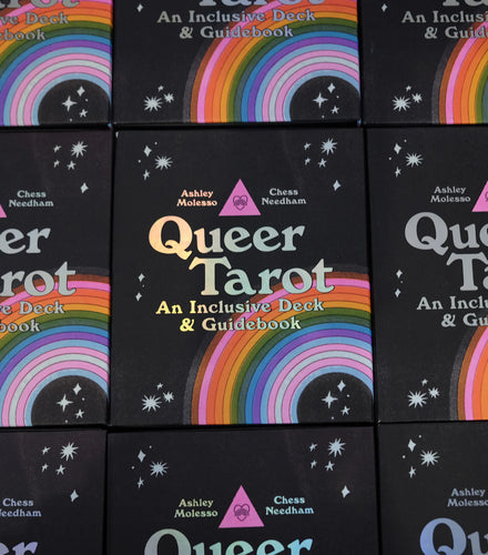 PRELOVED * Queer Tarot